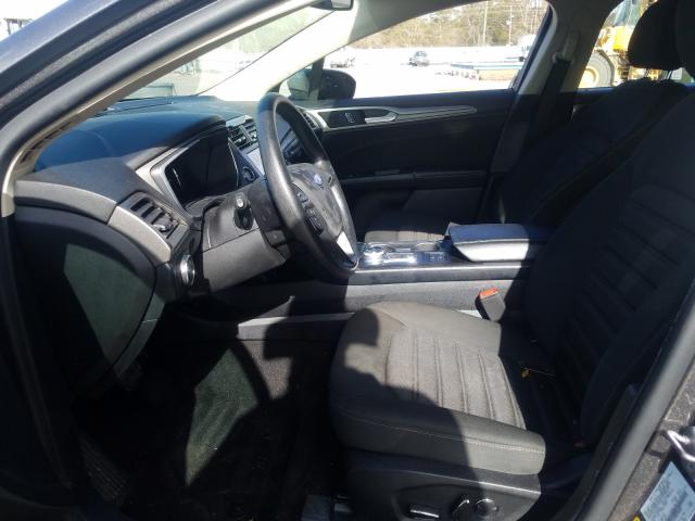 Photo 4 VIN: 3FA6P0LUXKR240069 - FORD FUSION SE 