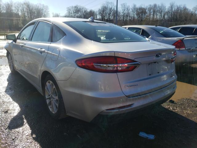 Photo 2 VIN: 3FA6P0LUXKR241447 - FORD FUSION 