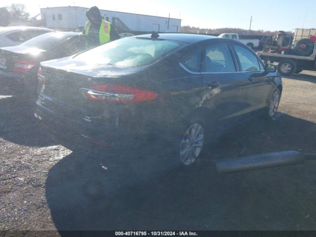 Photo 3 VIN: 3FA6P0LUXLR102114 - FORD FUSION 