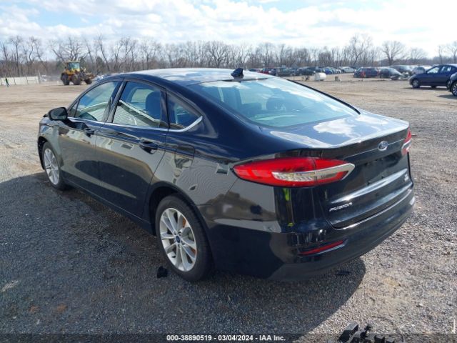 Photo 2 VIN: 3FA6P0LUXLR123383 - FORD FUSION 