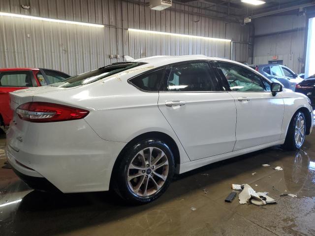 Photo 2 VIN: 3FA6P0LUXLR242101 - FORD FUSION SE 