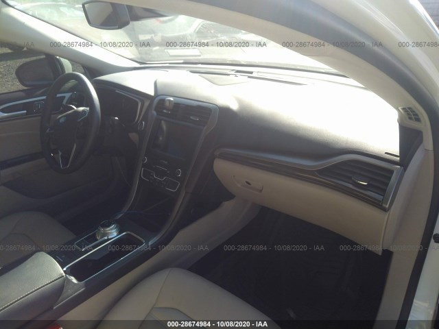 Photo 4 VIN: 3FA6P0MU1KR123687 - FORD FUSION HYBRID 