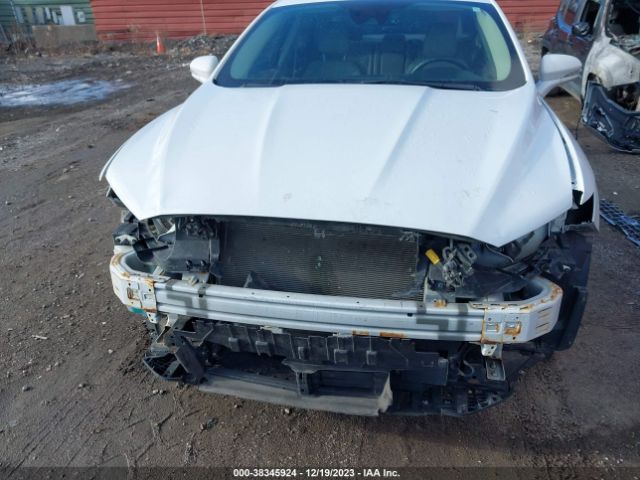 Photo 5 VIN: 3FA6P0MU1KR136892 - FORD FUSION HYBRID 