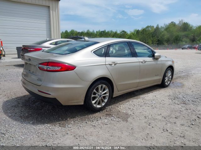 Photo 3 VIN: 3FA6P0MU1KR220128 - FORD FUSION HYBRID 