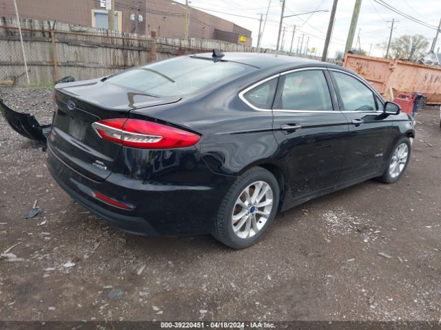 Photo 3 VIN: 3FA6P0MU3KR197466 - FORD FUSION HYBRID 