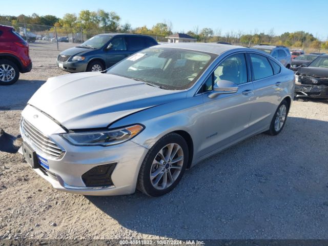 Photo 1 VIN: 3FA6P0MU3KR262381 - FORD FUSION 