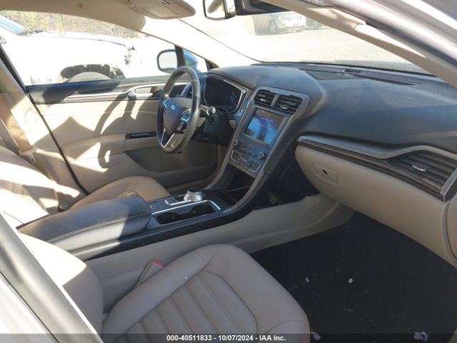 Photo 4 VIN: 3FA6P0MU3KR262381 - FORD FUSION 