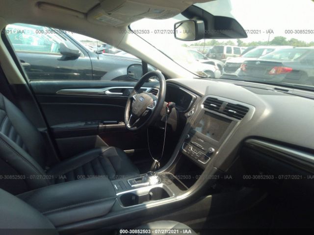 Photo 4 VIN: 3FA6P0MU4KR158370 - FORD FUSION HYBRID 