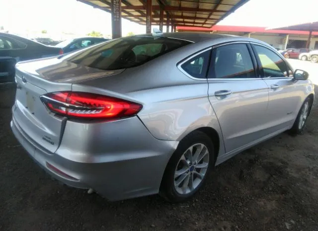 Photo 3 VIN: 3FA6P0MU5KR121263 - FORD FUSION HYBRID 