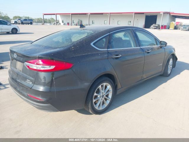 Photo 3 VIN: 3FA6P0MU7KR110555 - FORD FUSION 