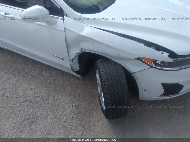 Photo 5 VIN: 3FA6P0MU8KR180792 - FORD FUSION HYBRID 