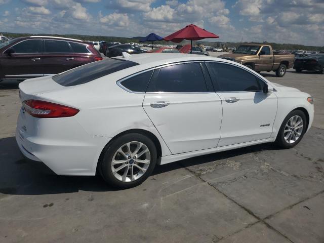 Photo 2 VIN: 3FA6P0MUXKR139032 - FORD FUSION SEL 