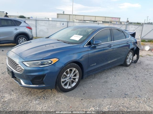 Photo 1 VIN: 3FA6P0MUXKR157420 - FORD FUSION 