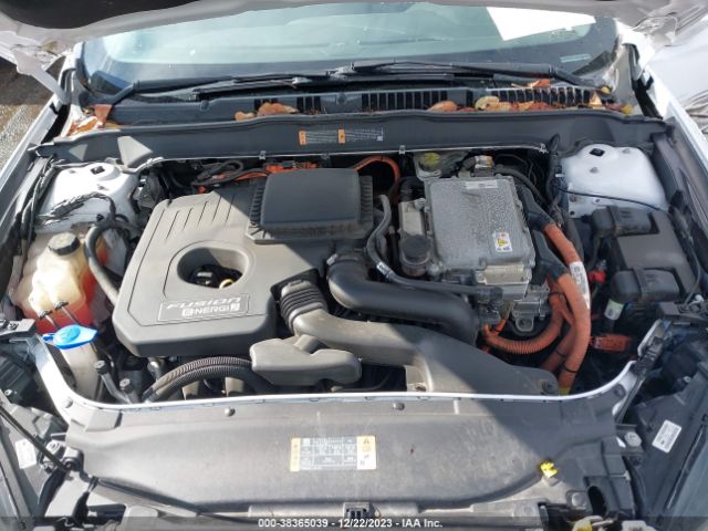 Photo 9 VIN: 3FA6P0PU0GR384974 - FORD FUSION ENERGI 