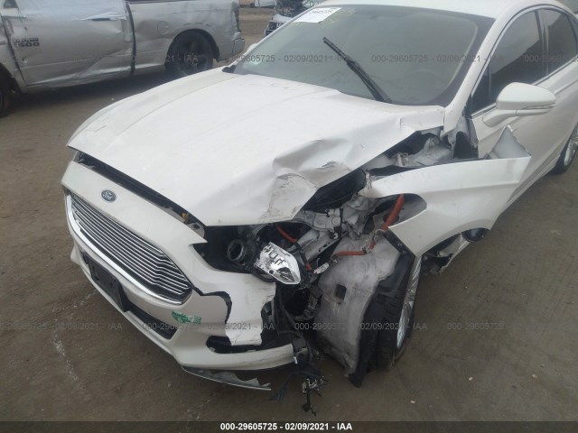 Photo 5 VIN: 3FA6P0PU1FR214136 - FORD FUSION 