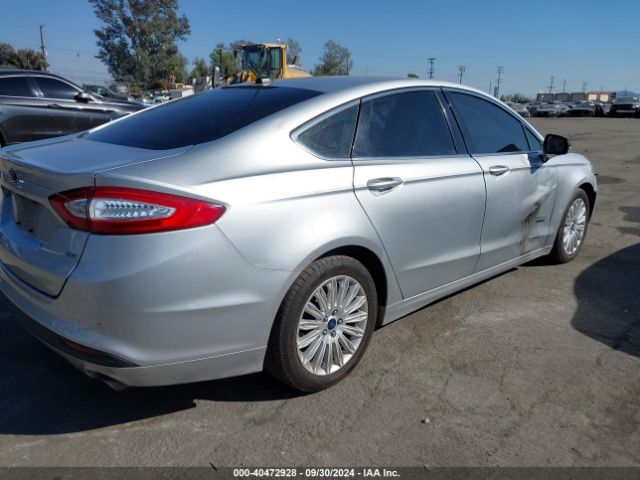 Photo 3 VIN: 3FA6P0PU1GR215479 - FORD FUSION 