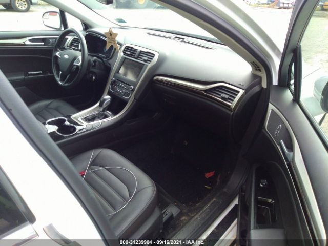 Photo 4 VIN: 3FA6P0PU1GR401667 - FORD FUSION 