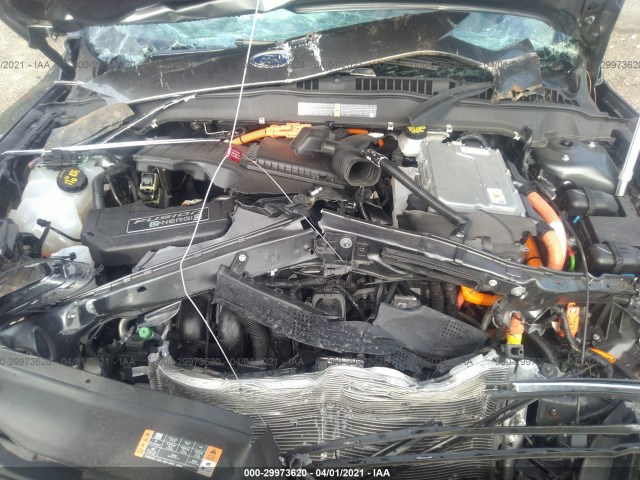 Photo 9 VIN: 3FA6P0PU1JR123425 - FORD FUSION ENERGI 