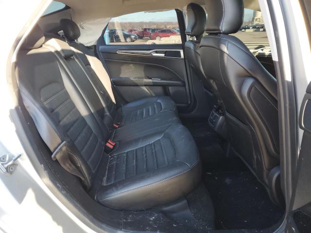 Photo 9 VIN: 3FA6P0PU2GR232632 - FORD FUSION SE 