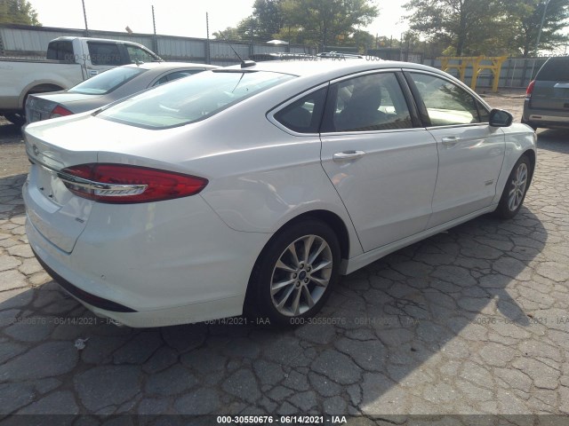 Photo 3 VIN: 3FA6P0PU2HR161806 - FORD FUSION ENERGI 