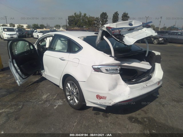 Photo 2 VIN: 3FA6P0PU2HR329511 - FORD FUSION ENERGI 