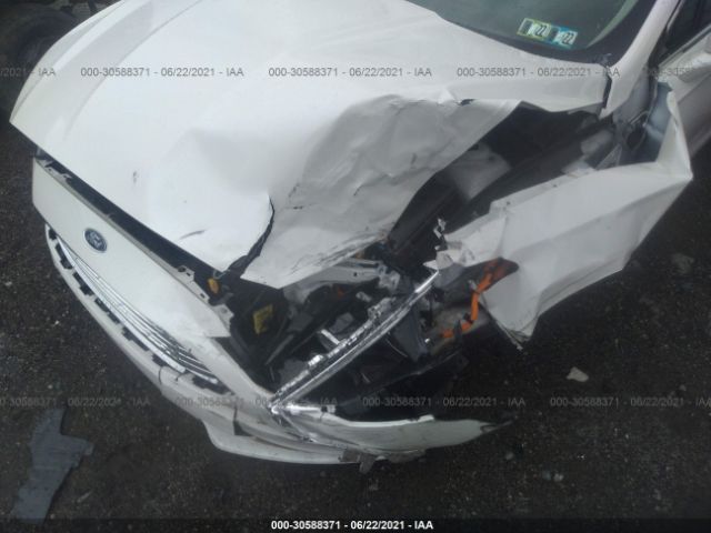 Photo 5 VIN: 3FA6P0PU2HR371659 - FORD FUSION ENERGI 