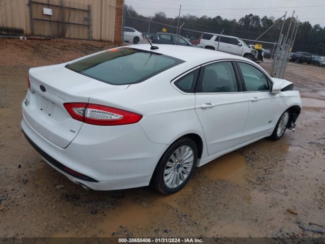 Photo 3 VIN: 3FA6P0PU3FR265038 - FORD FUSION ENERGI 