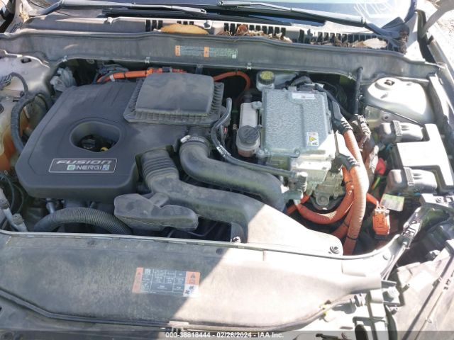 Photo 9 VIN: 3FA6P0PU3FR302735 - FORD FUSION ENERGI 