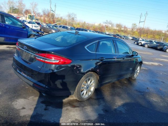 Photo 3 VIN: 3FA6P0PU3HR322583 - FORD FUSION ENERGI 