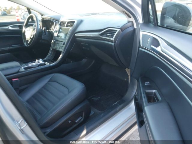 Photo 4 VIN: 3FA6P0PU3JR167927 - FORD FUSION 