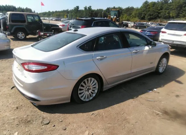 Photo 3 VIN: 3FA6P0PU4FR155941 - FORD FUSION ENERGI 