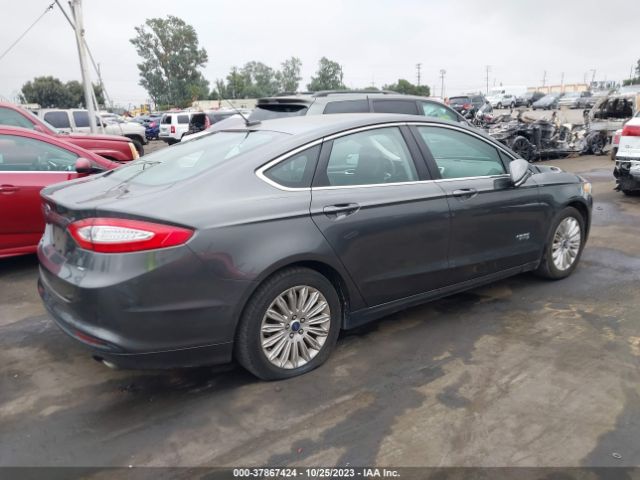 Photo 3 VIN: 3FA6P0PU4FR173758 - FORD FUSION ENERGI 