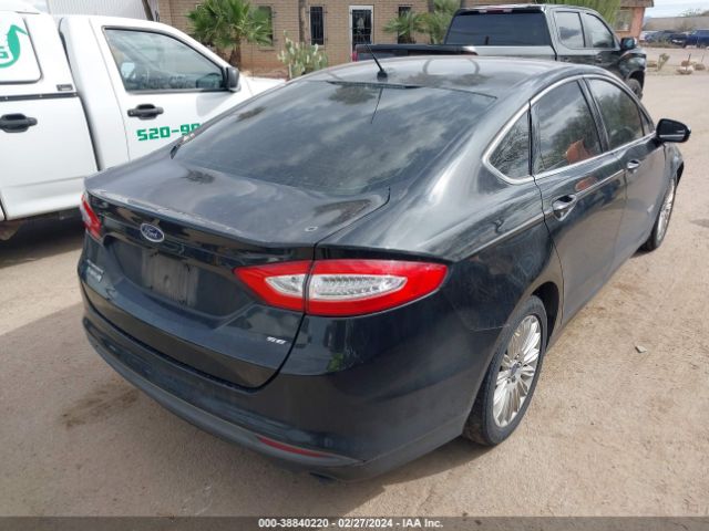 Photo 3 VIN: 3FA6P0PU4FR307619 - FORD FUSION ENERGI 