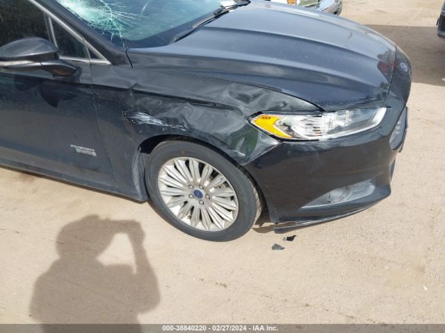 Photo 5 VIN: 3FA6P0PU4FR307619 - FORD FUSION ENERGI 