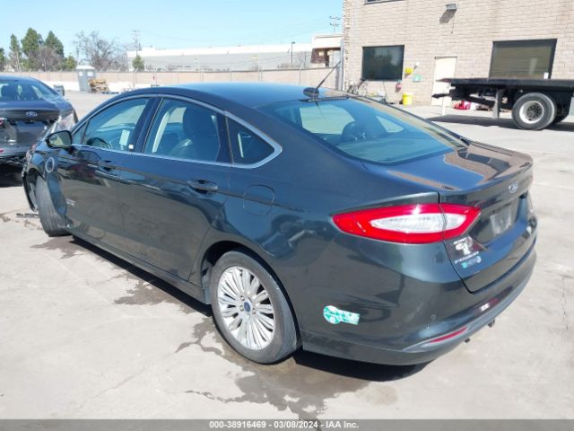 Photo 2 VIN: 3FA6P0PU4GR134654 - FORD FUSION ENERGI 