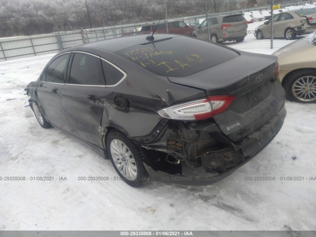 Photo 2 VIN: 3FA6P0PU4GR315589 - FORD FUSION ENERGI 