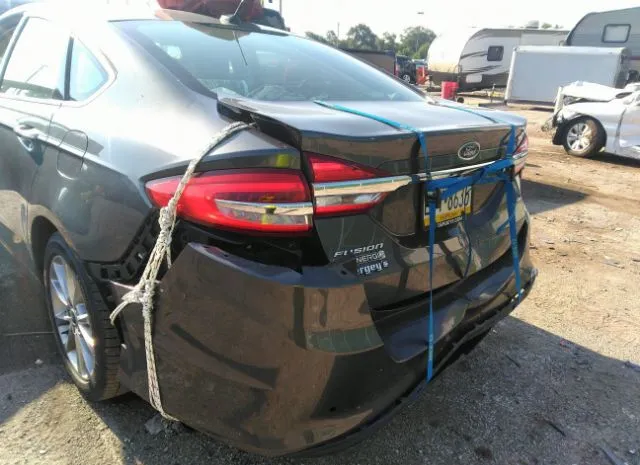 Photo 5 VIN: 3FA6P0PU4HR226039 - FORD FUSION ENERGI 