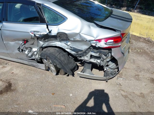 Photo 5 VIN: 3FA6P0PU4HR379553 - FORD FUSION 