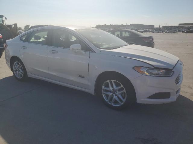 Photo 3 VIN: 3FA6P0PU5GR231619 - FORD FUSION SE 