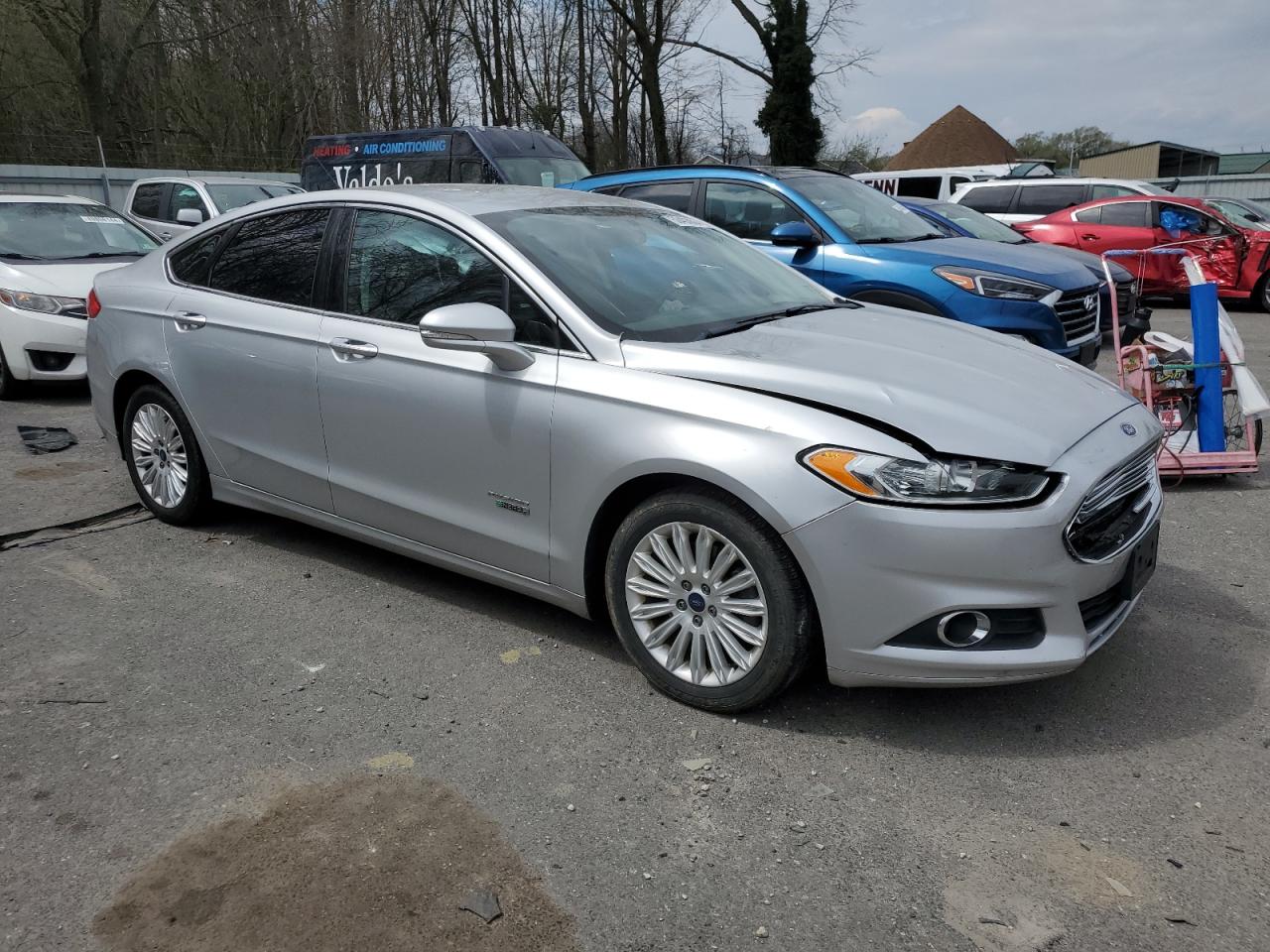 Photo 3 VIN: 3FA6P0PU5GR395047 - FORD FUSION 