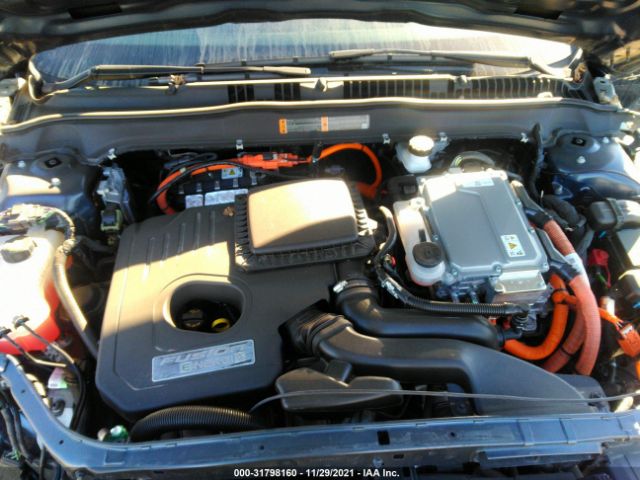 Photo 9 VIN: 3FA6P0PU5JR154614 - FORD FUSION ENERGI 