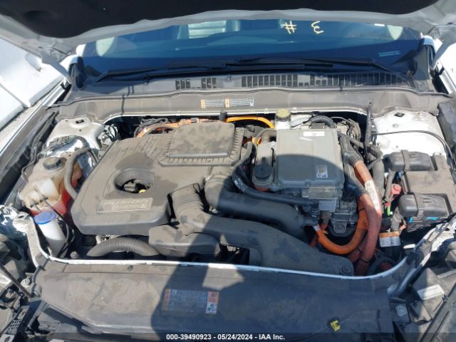 Photo 9 VIN: 3FA6P0PU5JR218523 - FORD FUSION 