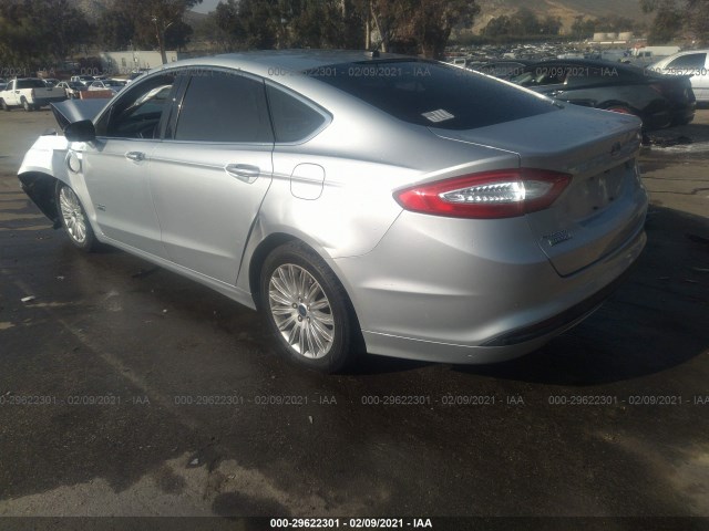 Photo 2 VIN: 3FA6P0PU6GR236036 - FORD FUSION ENERGI 