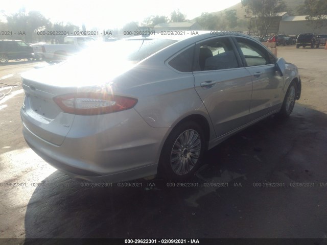 Photo 3 VIN: 3FA6P0PU6GR236036 - FORD FUSION ENERGI 