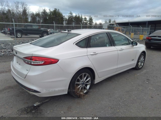 Photo 3 VIN: 3FA6P0PU6HR183498 - FORD FUSION ENERGI 