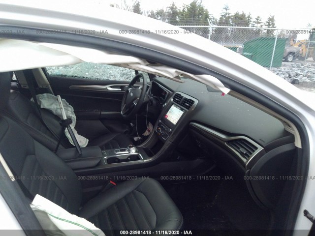 Photo 4 VIN: 3FA6P0PU6HR183498 - FORD FUSION ENERGI 