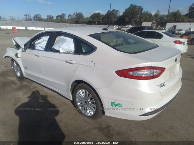 Photo 2 VIN: 3FA6P0PU7ER112127 - FORD FUSION ENERGI 