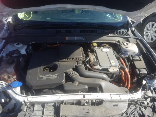 Photo 6 VIN: 3FA6P0PU7FR226016 - FORD FUSION SE 