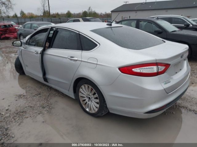 Photo 2 VIN: 3FA6P0PU7GR278473 - FORD FUSION ENERGI 