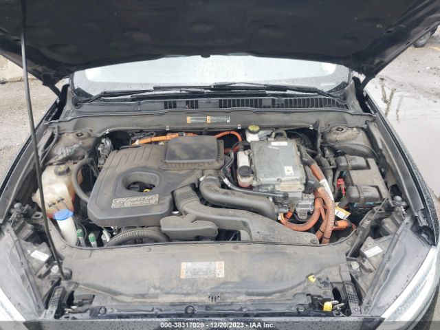 Photo 9 VIN: 3FA6P0PU7HR110186 - FORD FUSION ENERGI 